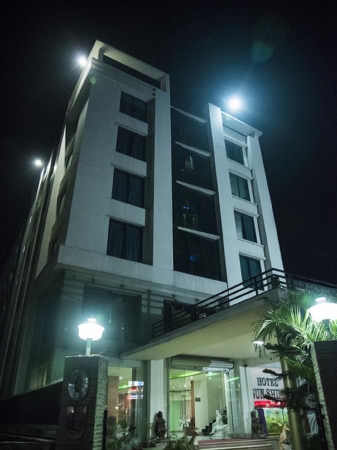 Hotel Sunshine Baharampur Extérieur photo