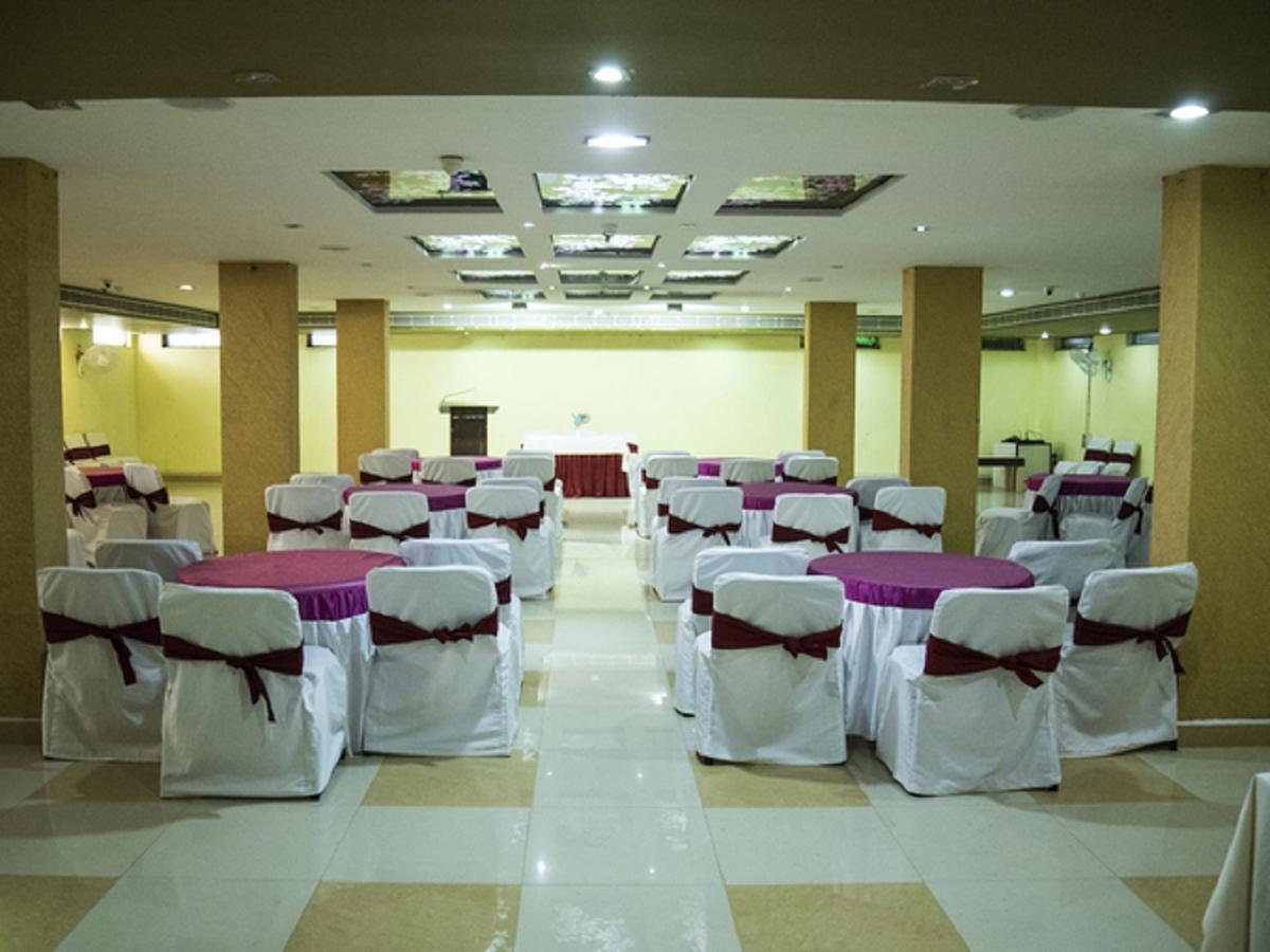 Hotel Sunshine Baharampur Extérieur photo