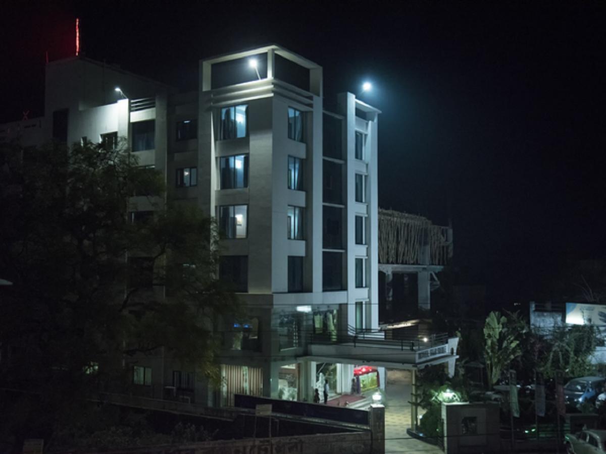 Hotel Sunshine Baharampur Extérieur photo